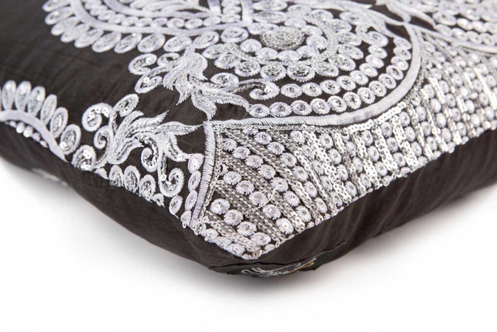 Black-Pillow-Detail-2-Product-Photography.jpg